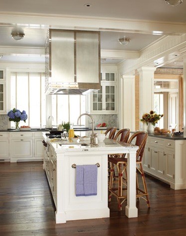 SIMPLE KITCHENS - Mark D. Sikes: Chic People, Glamorous Places, Stylish ...