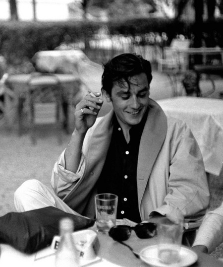 BEACH BABE- Alain Delon - Mark D. Sikes: Chic People, Glamorous Places ...